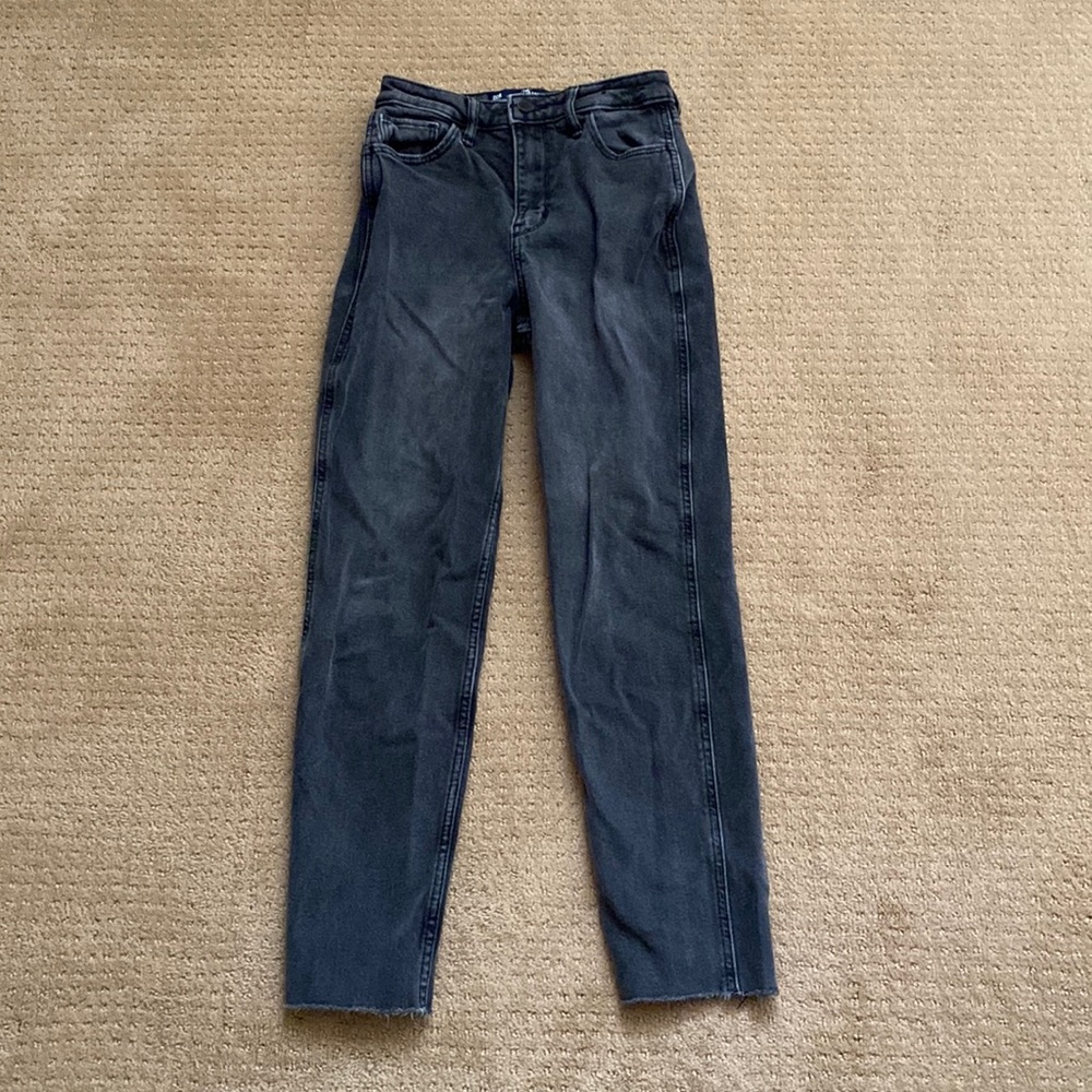 Hollister Ultra High Rise Mom Jeans - light black - size 00
